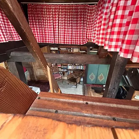 Rustikale Alte Fachwerk Burg In Winden Bei Nassau Apartment *
