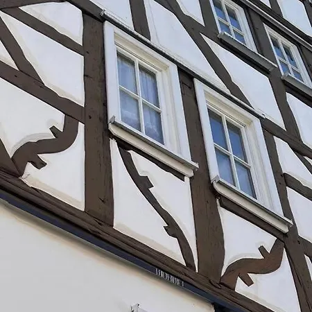 Apartment Rustikale Alte Fachwerk Burg In Winden Bei Nassau Winden (Rhein-Lahn)